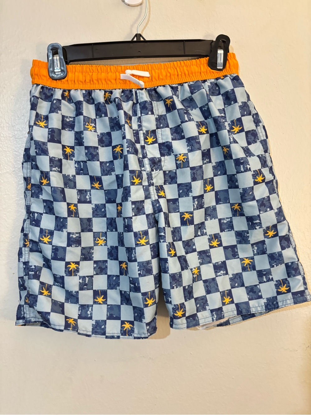 Quad Seven blue swim trunks with palm tree pattern Size 16
#swimwear #beachwear